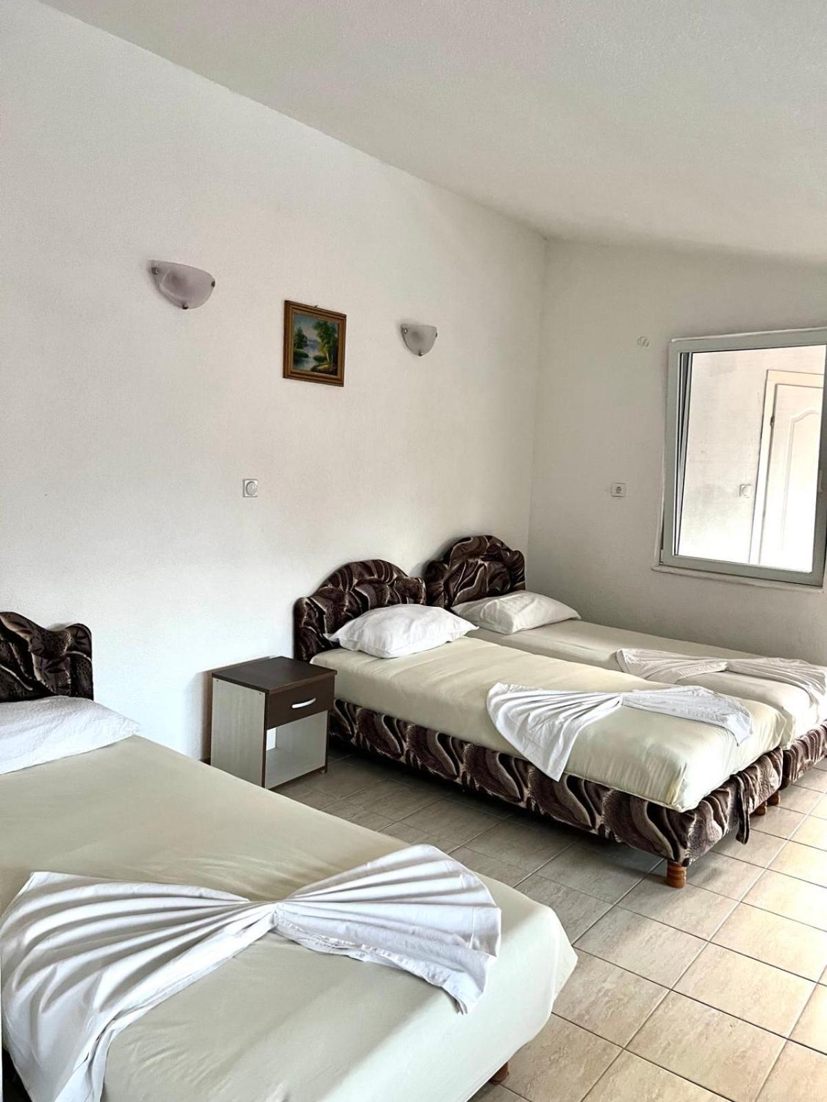 Apartments Vila Fata Ulcinj Exteriör bild